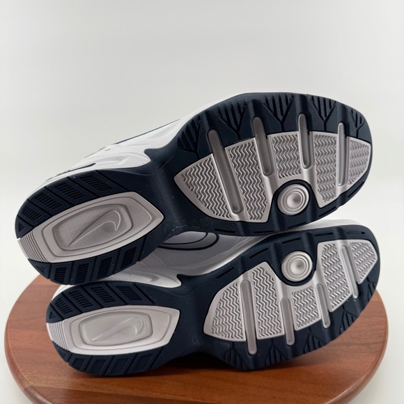 Nike Air Monarch IV Mens 11 4E Extra Wide White Navy Silver 416355-102 Sneaker main image 10